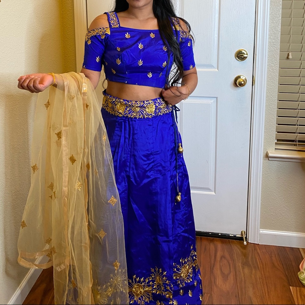 Blue lengha
